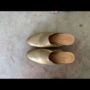 MADEWELL MULES SIZE 7 GOLD